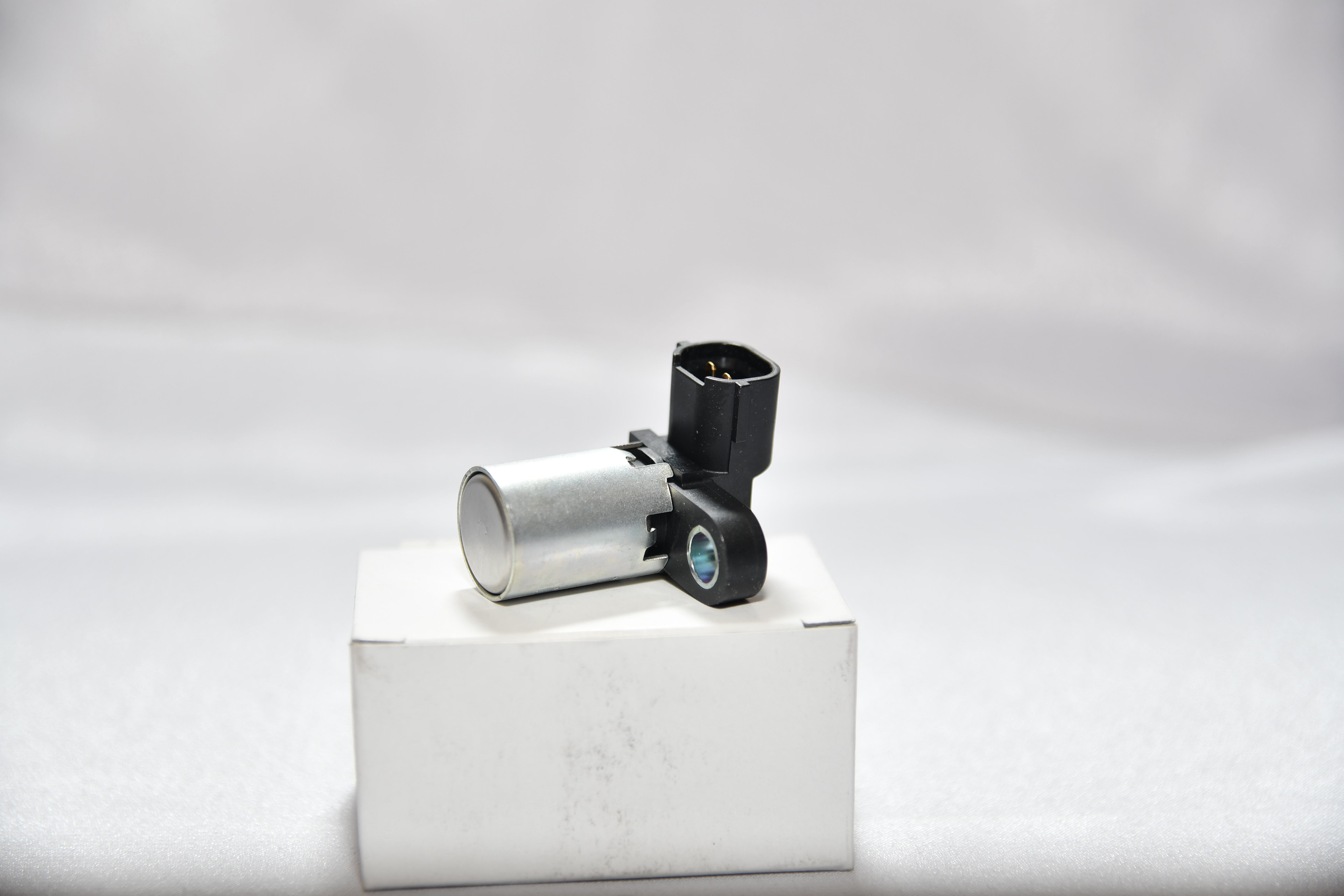 Japanese Subaru Camshaft Sensor