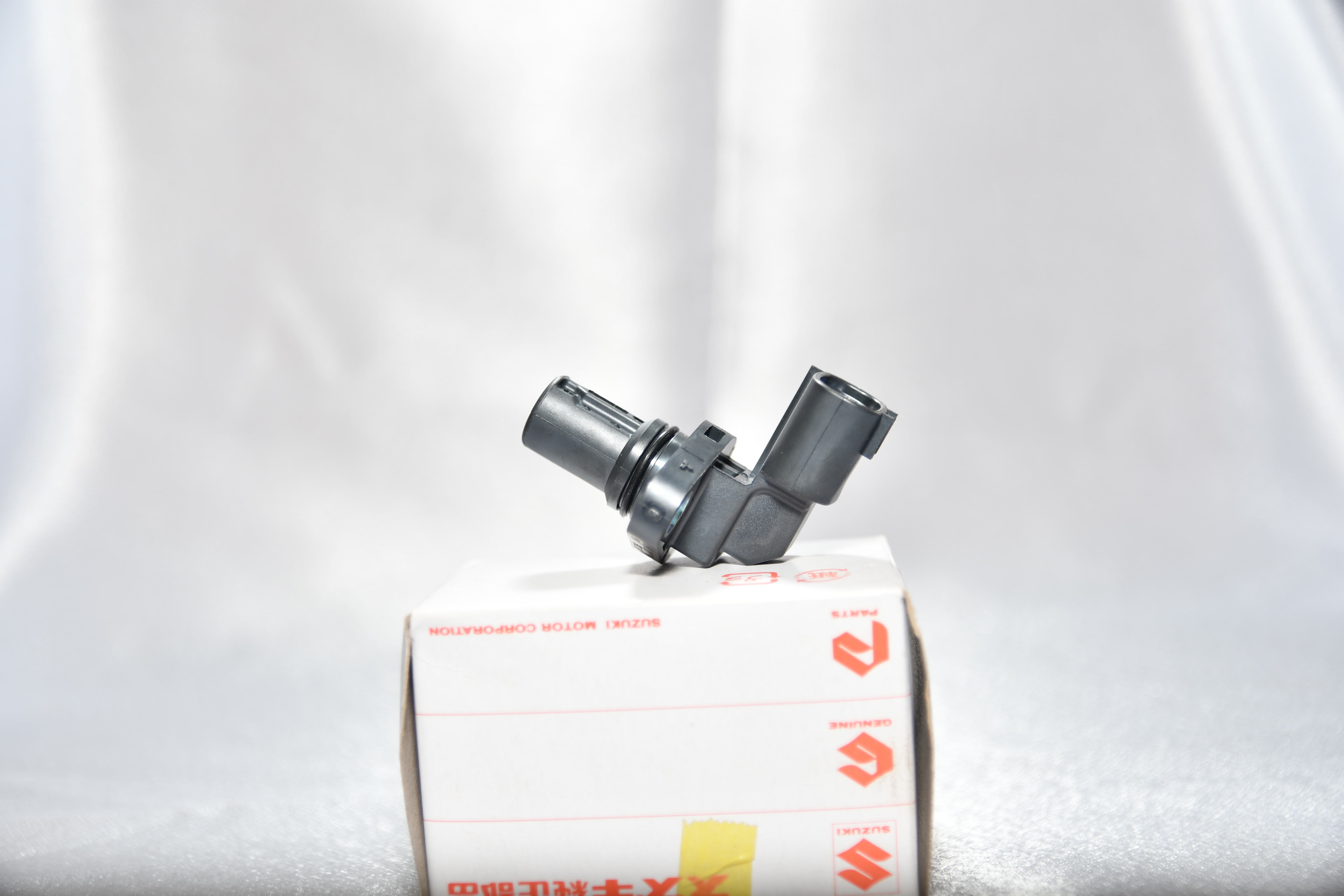 Japanese Suzuki Crankshaft Sensor
