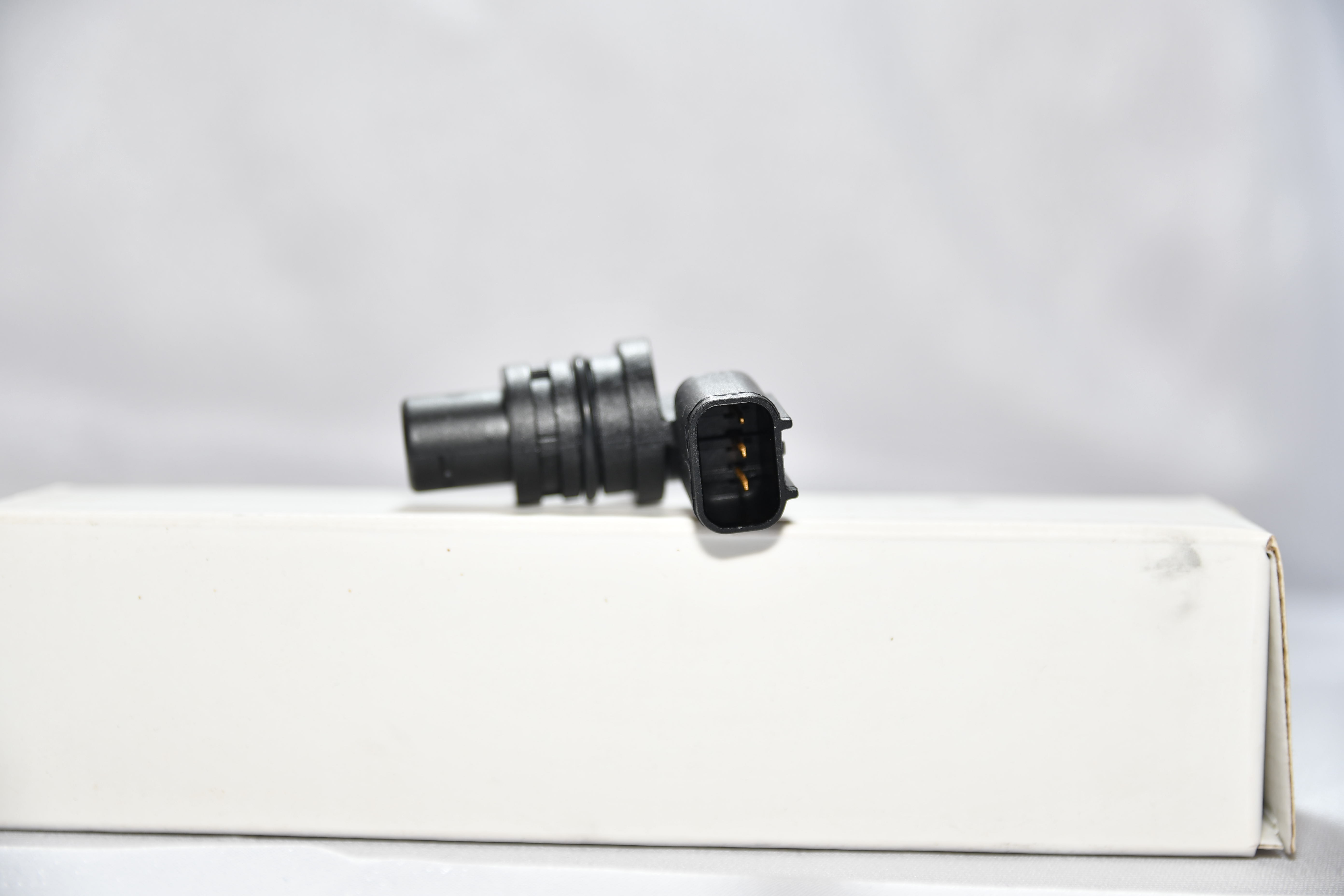 Japanese Mazda Camshaft Sensor