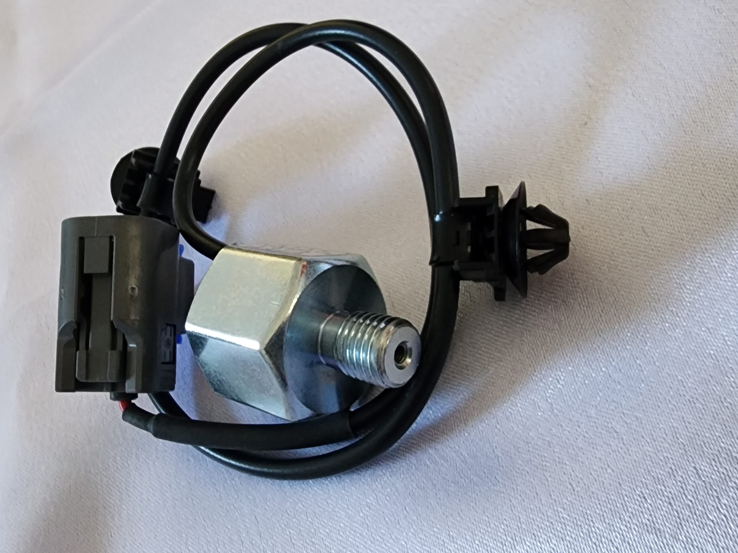 Japanese Mazda Knock Sensor - Image 3