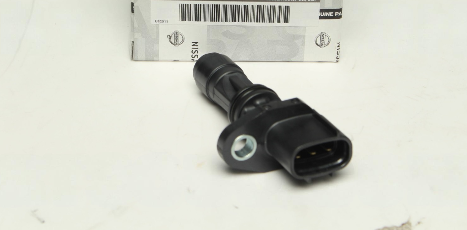 Nissan Camshaft Sensor - Image 2