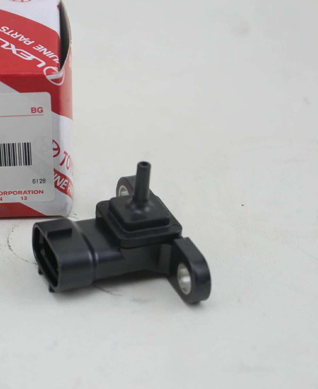 Toyota Turbo Pressure Sensor (For Diesel Turbo) - Image 2